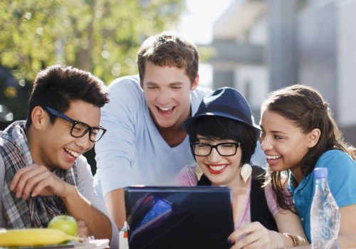 Online Reviews and Recommendations for Maths Tutors